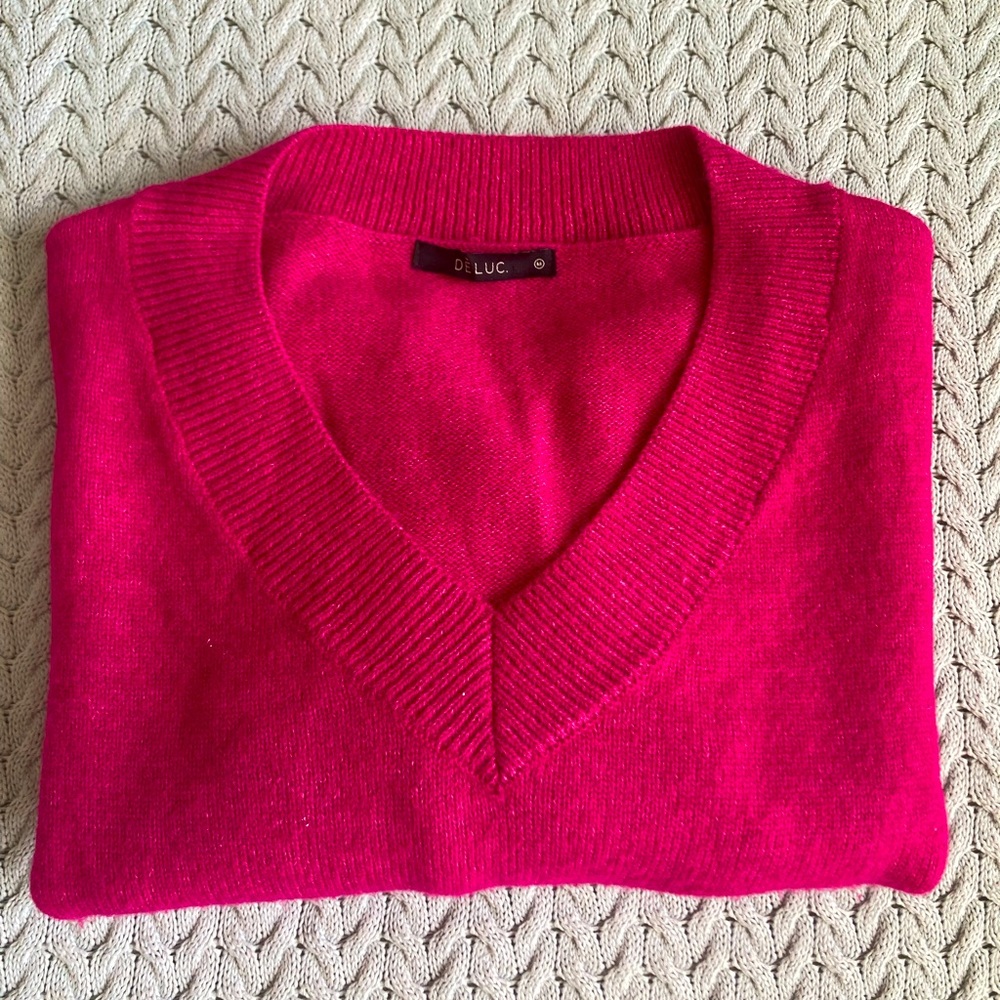 Stunning Fuchsia V-neck Sweater